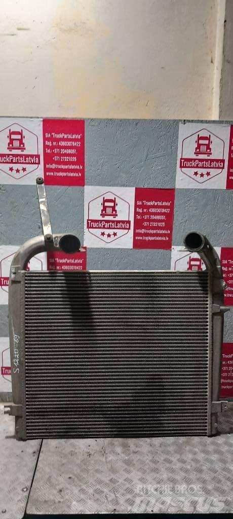 Scania G 400    1902444 Radiatorji