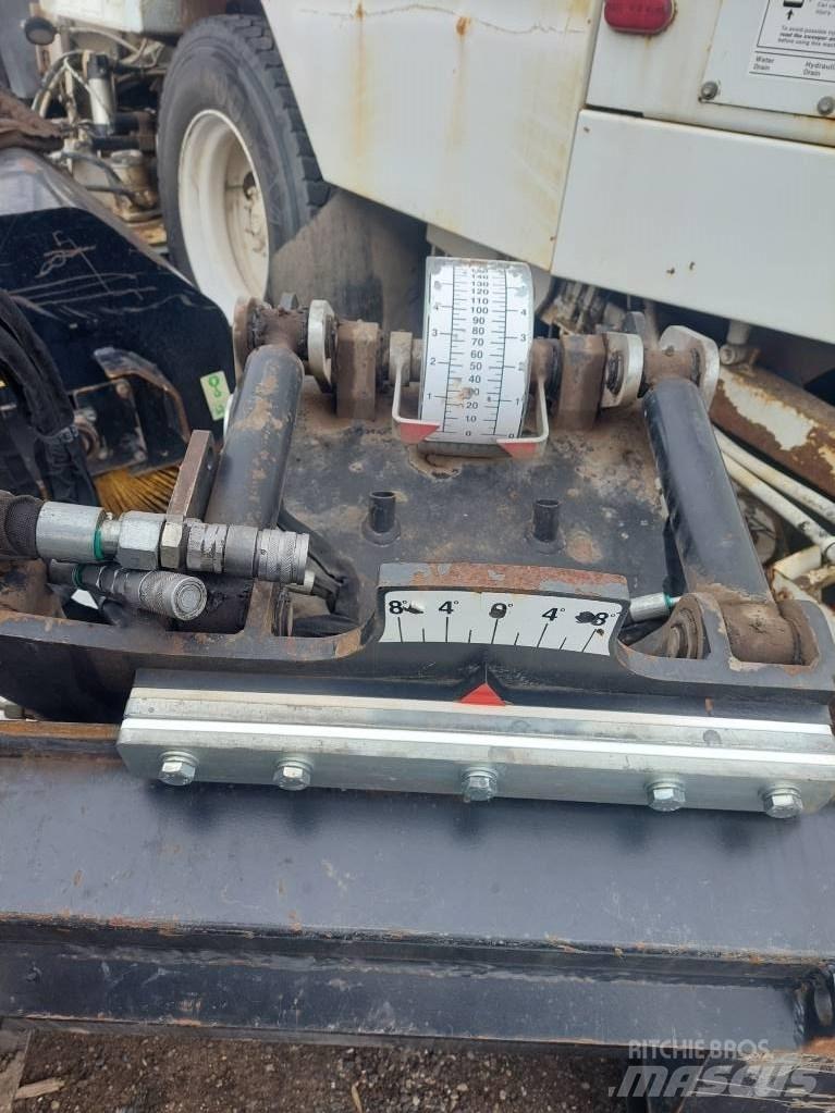 CAT PC305B Rezalke asfalta