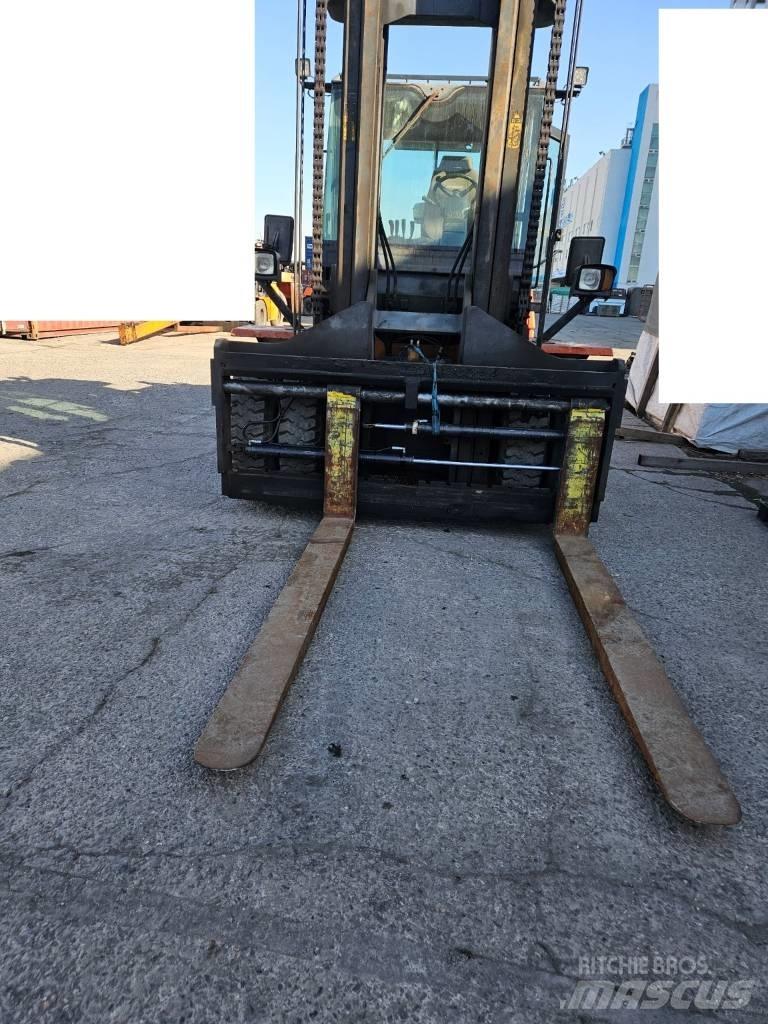Doosan D 160 S-5 Dizelski viličarji