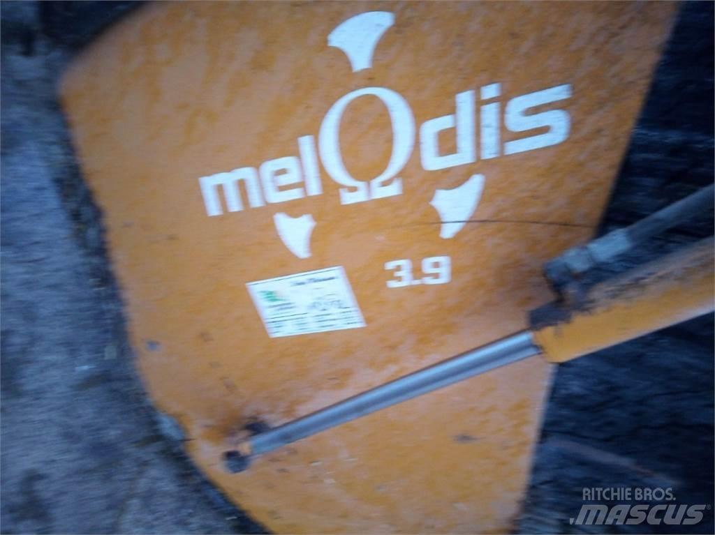 Emily Mélodie 3.9 Hranilnice