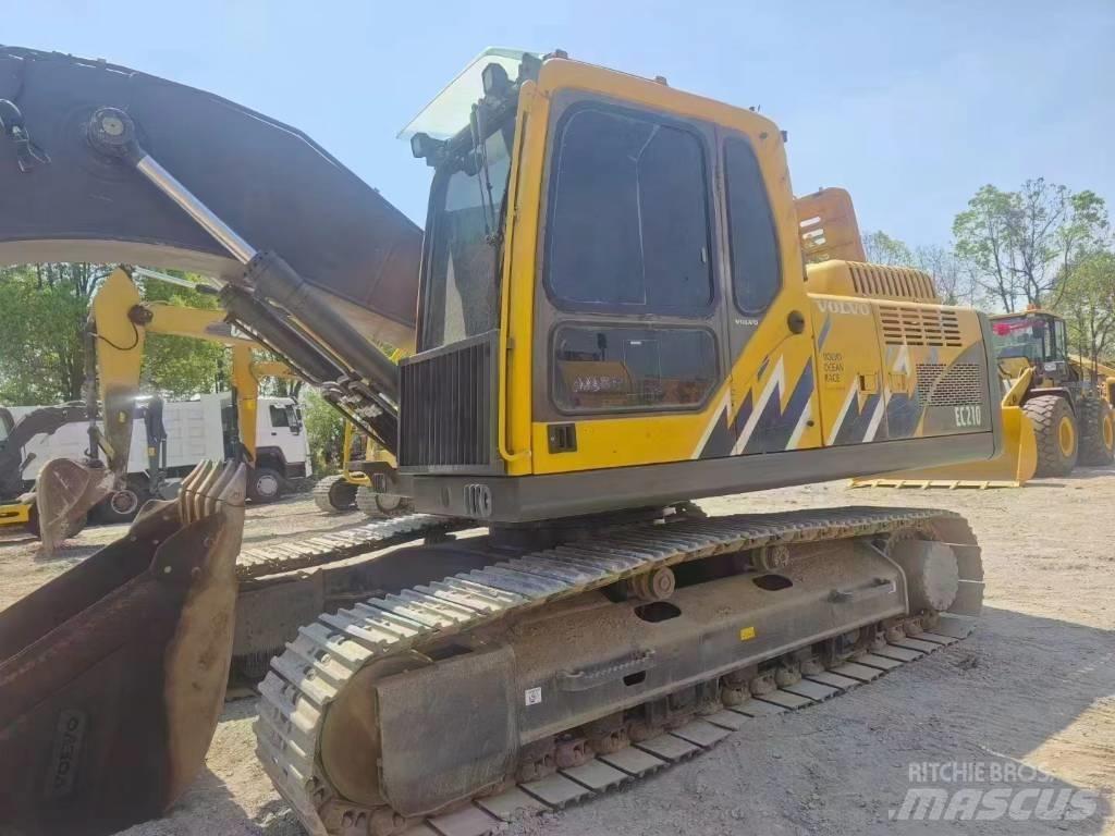 Volvo EC 210 Bagri goseničarji
