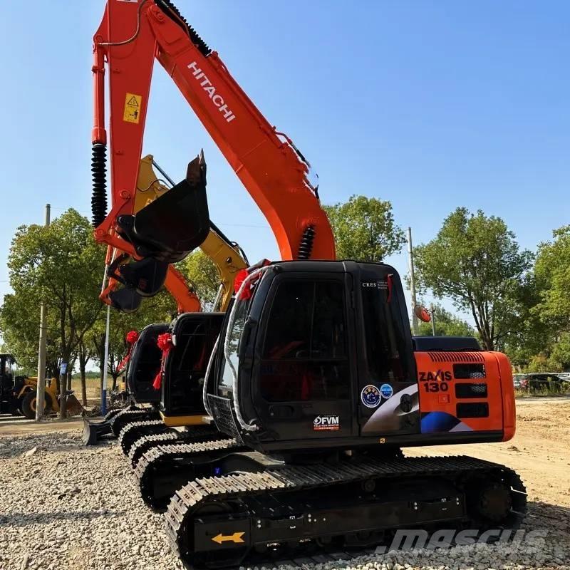 Hitachi ZX 130 Bagri goseničarji