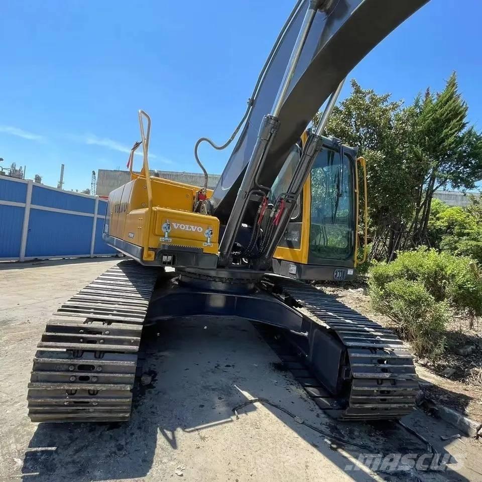 Volvo EC210B Bagri goseničarji