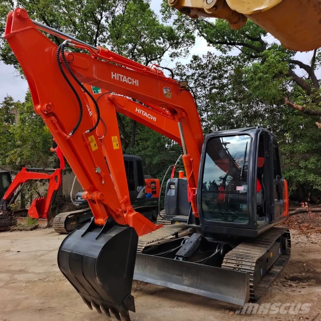 Hitachi ZX 70 Midi bagri 7t – 12t