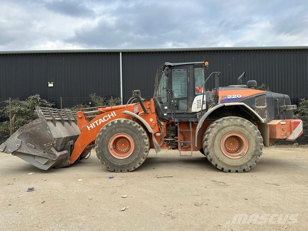 Hitachi ZW 220-6 Kolesni nakladalci