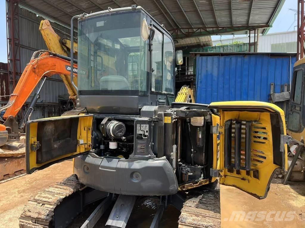 Komatsu 40MR Mini bagri <7t