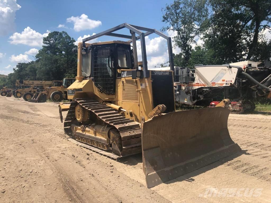 CAT D 5 M XL Buldožerji goseničarji