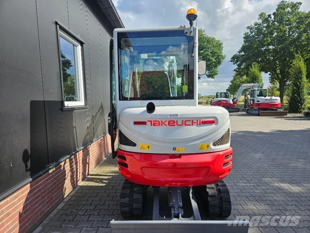 Takeuchi TB 230 Mini bagri <7t