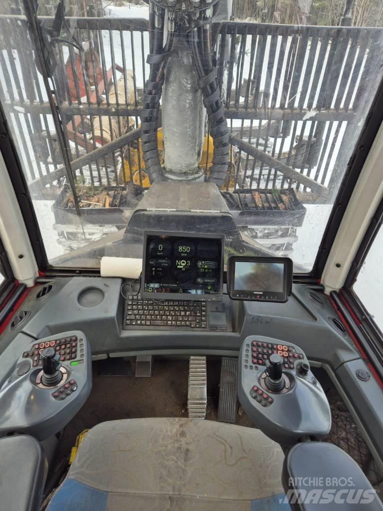 Komatsu 855.1 Forwarderji
