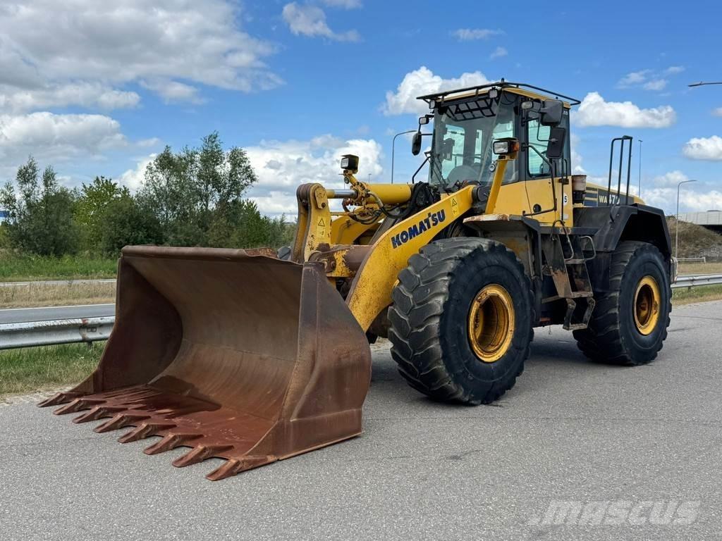 Komatsu WA470-5H Kolesni nakladalci