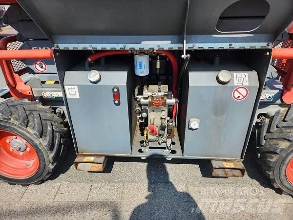 SkyJack SJ 6832 RT Škarjaste dvižne ploščadi