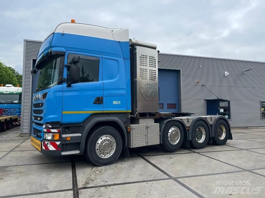 Scania R730 V8 8x4 Vlačilci