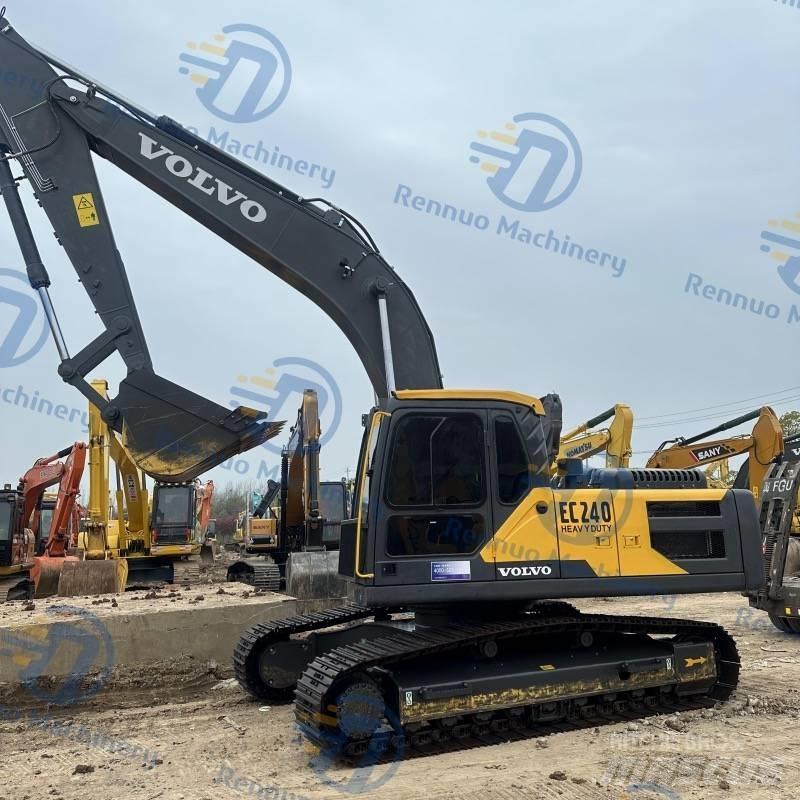 Volvo EC 240 D Bagri goseničarji