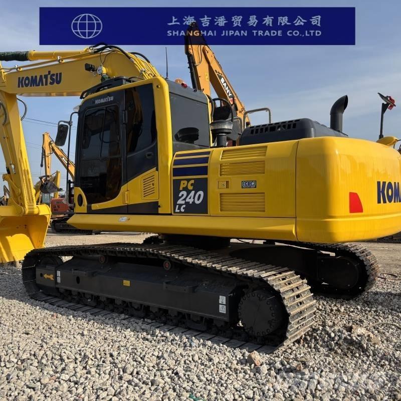 Komatsu PC 240 Bagri goseničarji