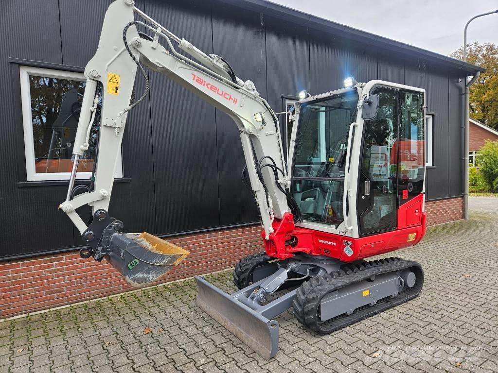 Takeuchi TB 230 Mini bagri <7t