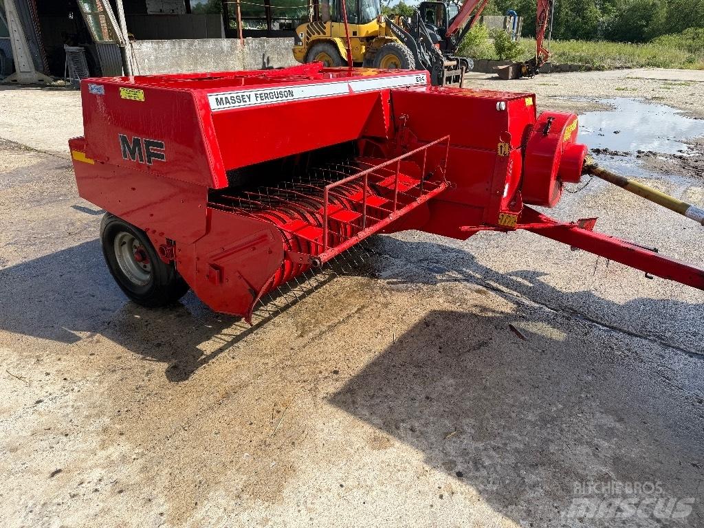 Massey Ferguson 224 Balirke (kvadratne bale)