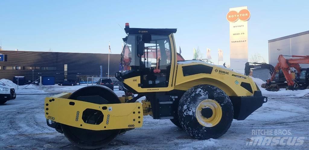 Bomag BW213 BVC-5 Kompaktorji tal