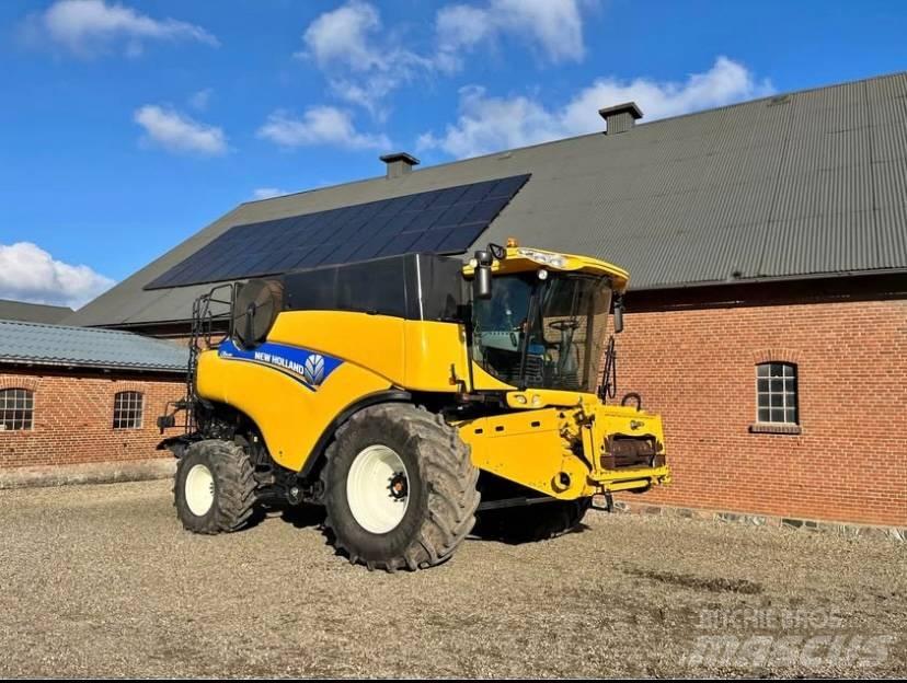 New Holland CR 9080 Kombajni