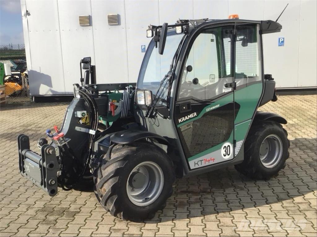 Kramer KT144 Kmetijski teleskopski nakladalci