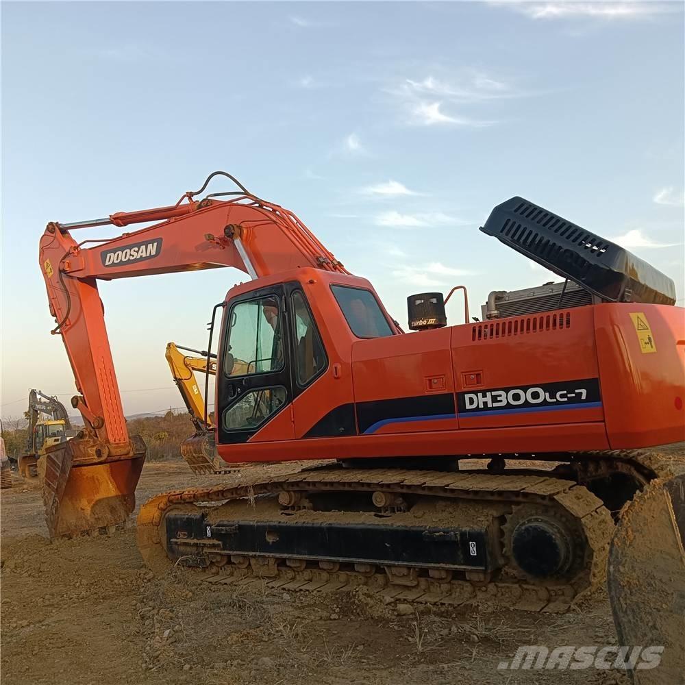 Doosan DH300LC-7 Bagri goseničarji