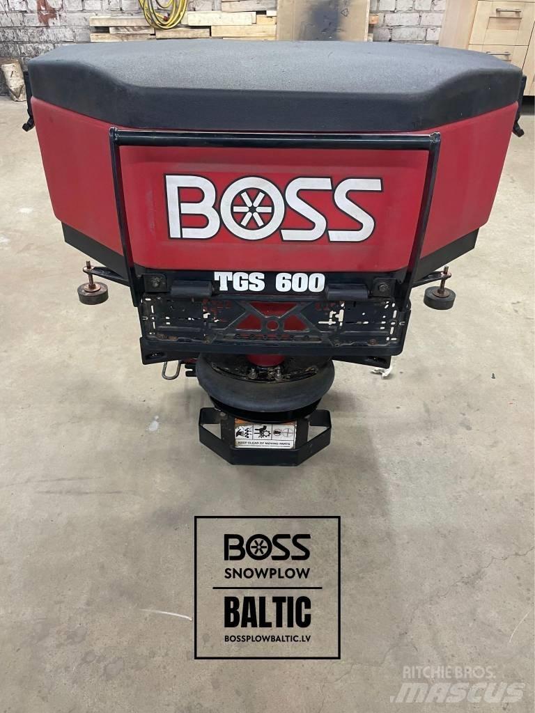 Boss TGS 600 Trosilci peska in soli