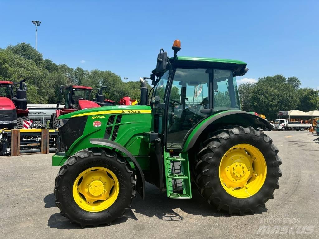 John Deere 6100 MC Traktorji