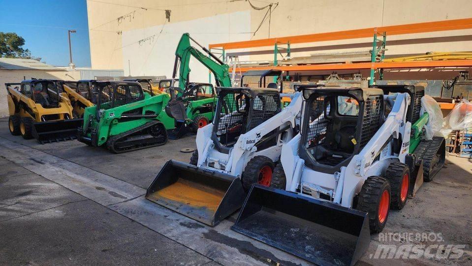 Bobcat S550 Skid steer mini nakladalci
