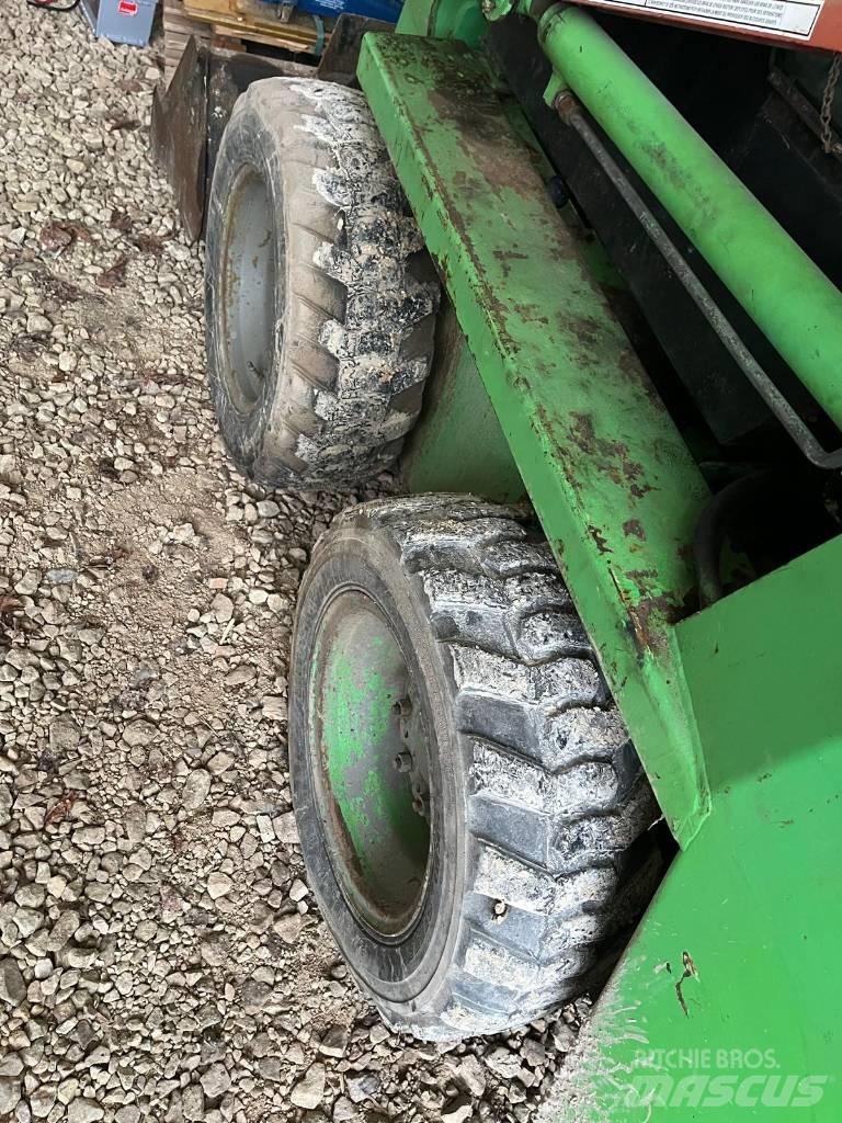 Gehl SL3825 Skid steer mini nakladalci