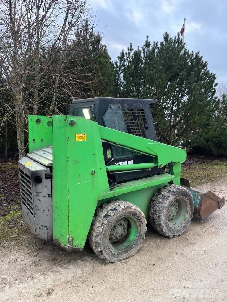 Gehl SL3825 Skid steer mini nakladalci