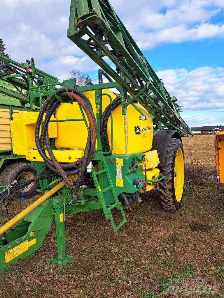 John Deere 740 i Vlečne škropilnice