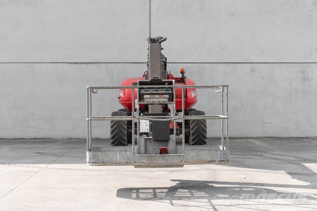 Manitou 200 ATJ Zglobne dvižne ploščadi