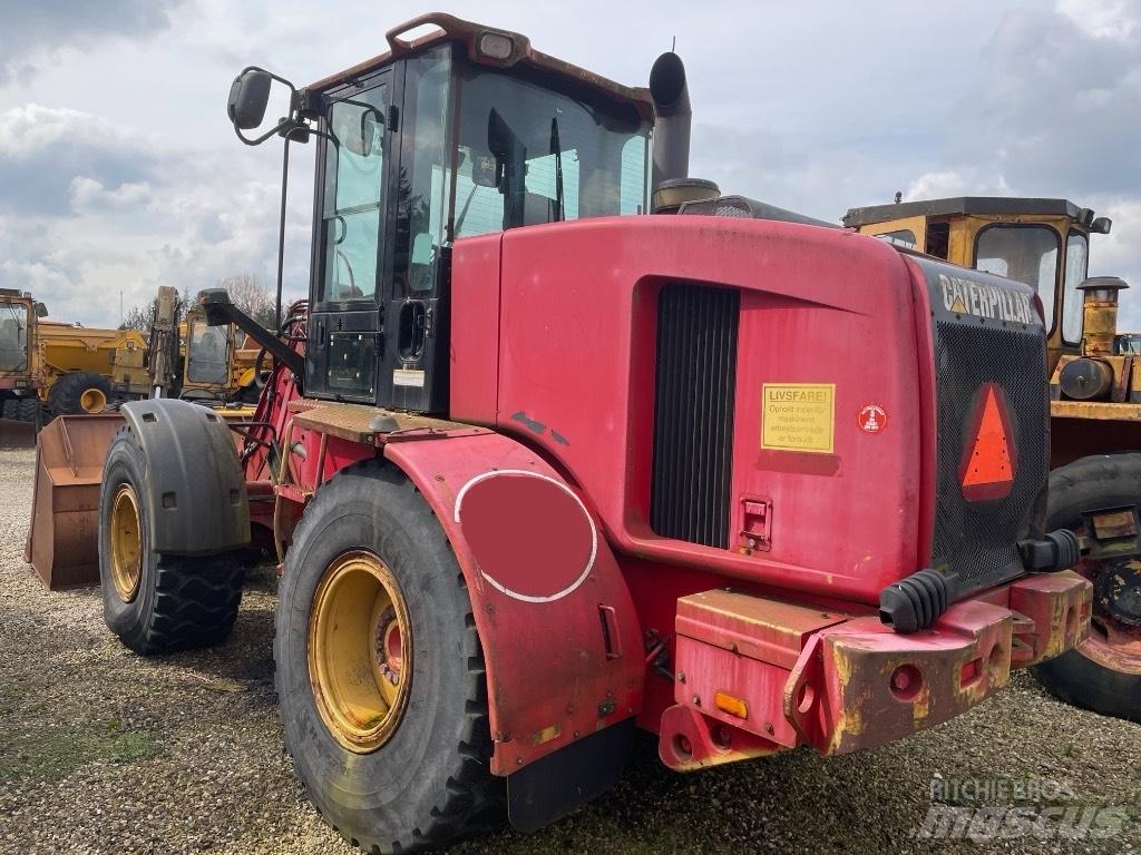 CAT 924G Kolesni nakladalci