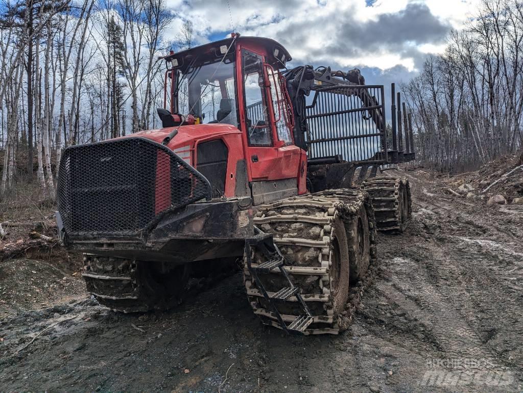 Komatsu 895 Forwarderji