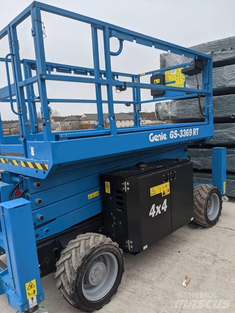 Genie GS 3369 RT Škarjaste dvižne ploščadi