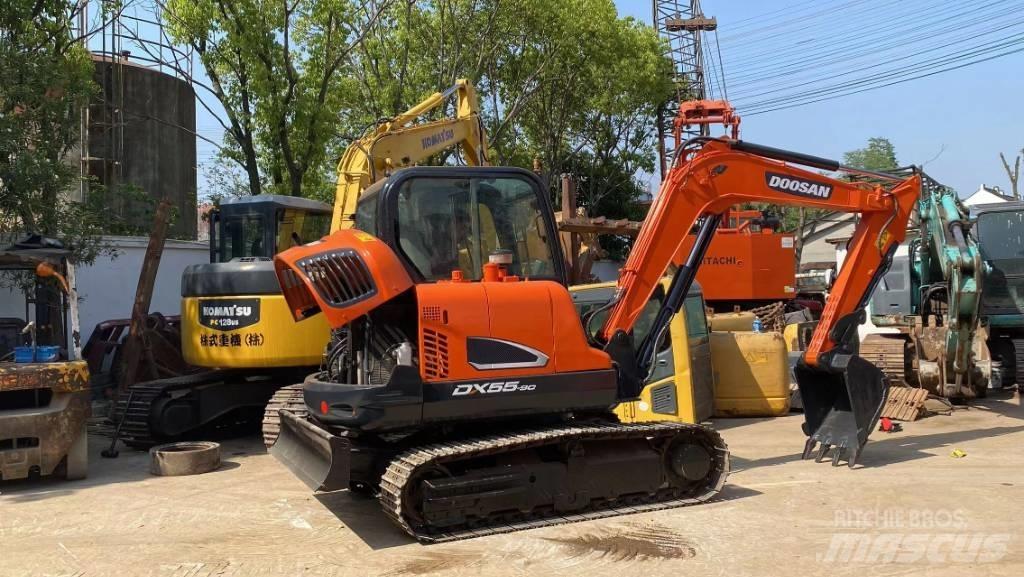 Doosan DX 55 Mini bagri <7t