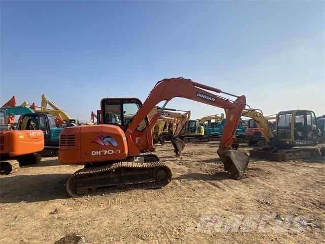 Doosan DH70-7 Bagri goseničarji