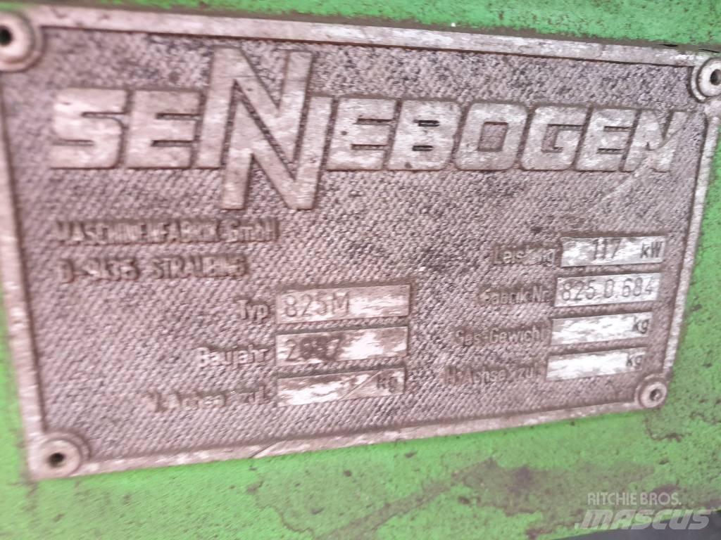 Sennebogen 825M-C Bagri za prekladanje primarnih/sekundarnih surovin