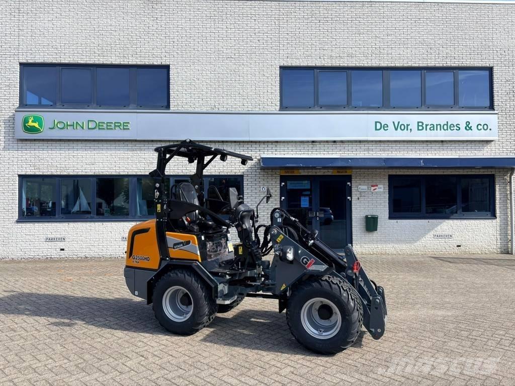 Giant G2500HD Xtra Mini nakladalci