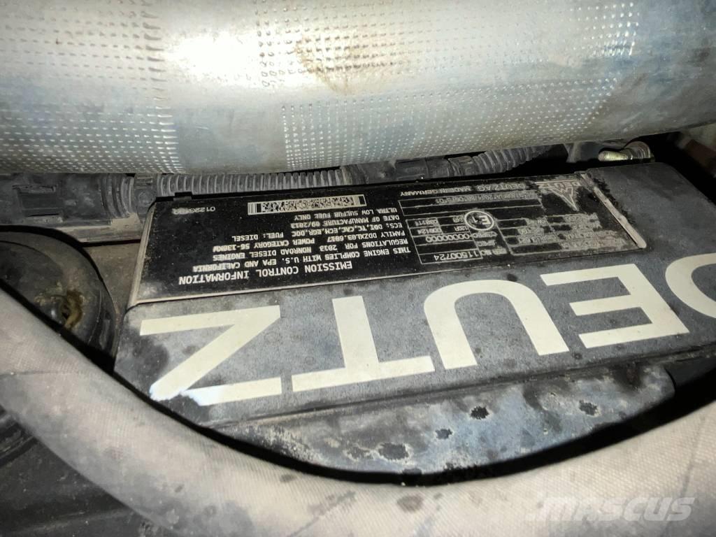 Mecalac 10 MCR Bagri goseničarji