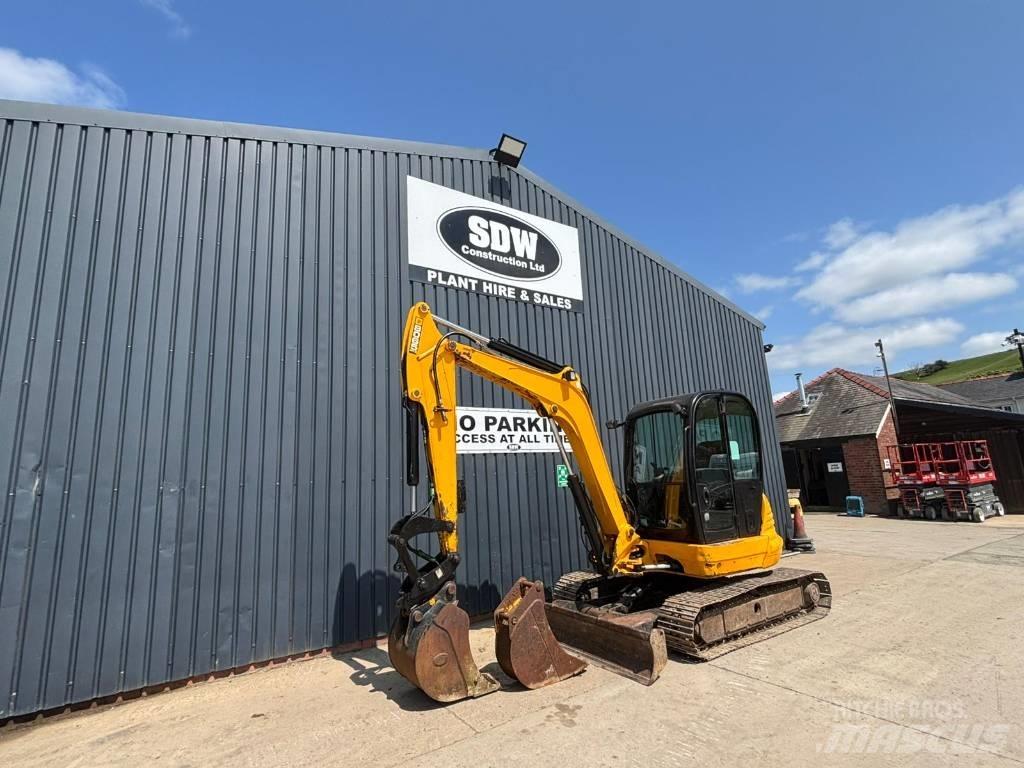 JCB 8065 RTS Mini bagri <7t