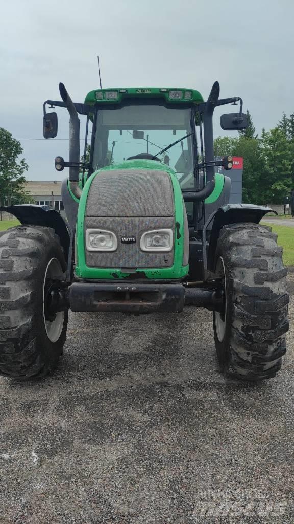 Valtra T170 Traktorji