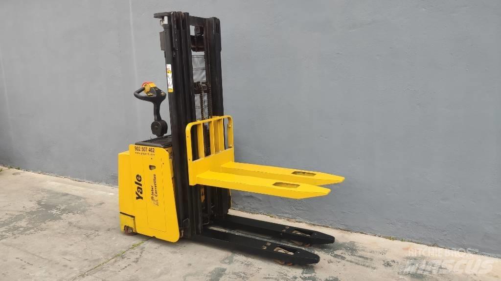 Yale MS15XIL Ročni električni viličar