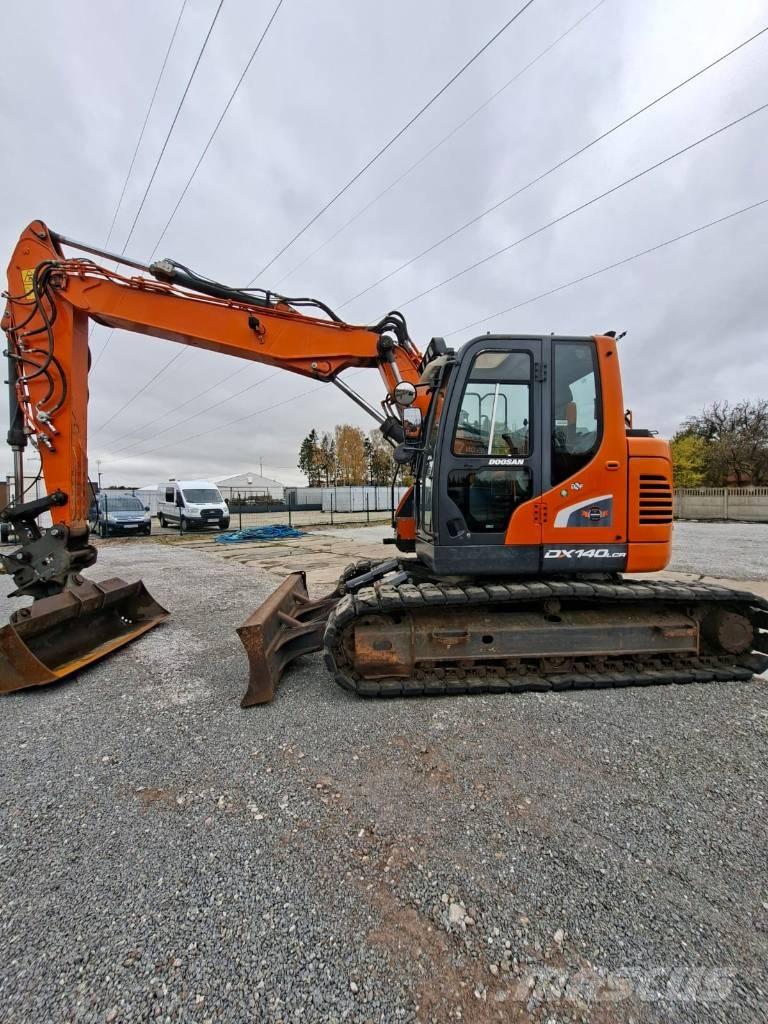 Doosan DX 140 LCR Bagri goseničarji