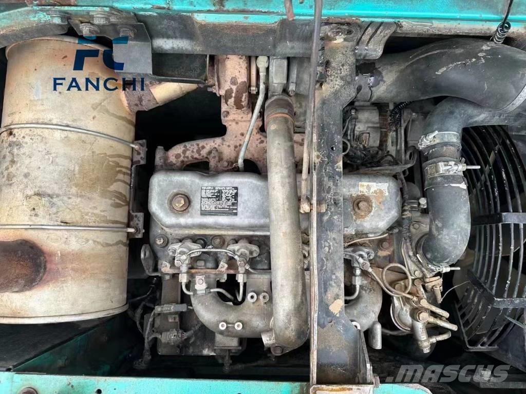 Kobelco SK 135 SR Bagri goseničarji