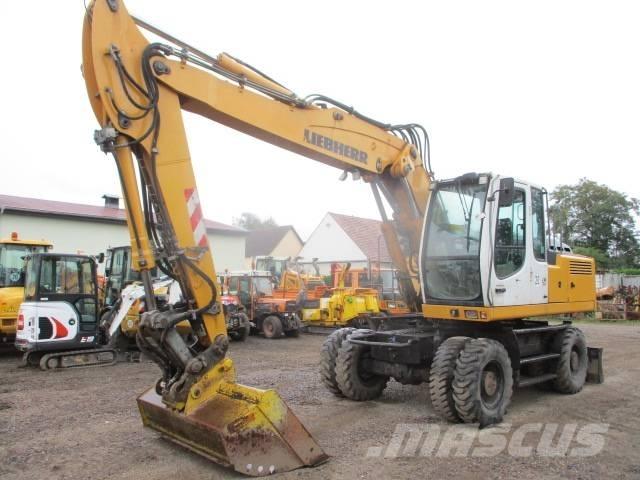 Liebherr A 904 C Bagri na kolesih