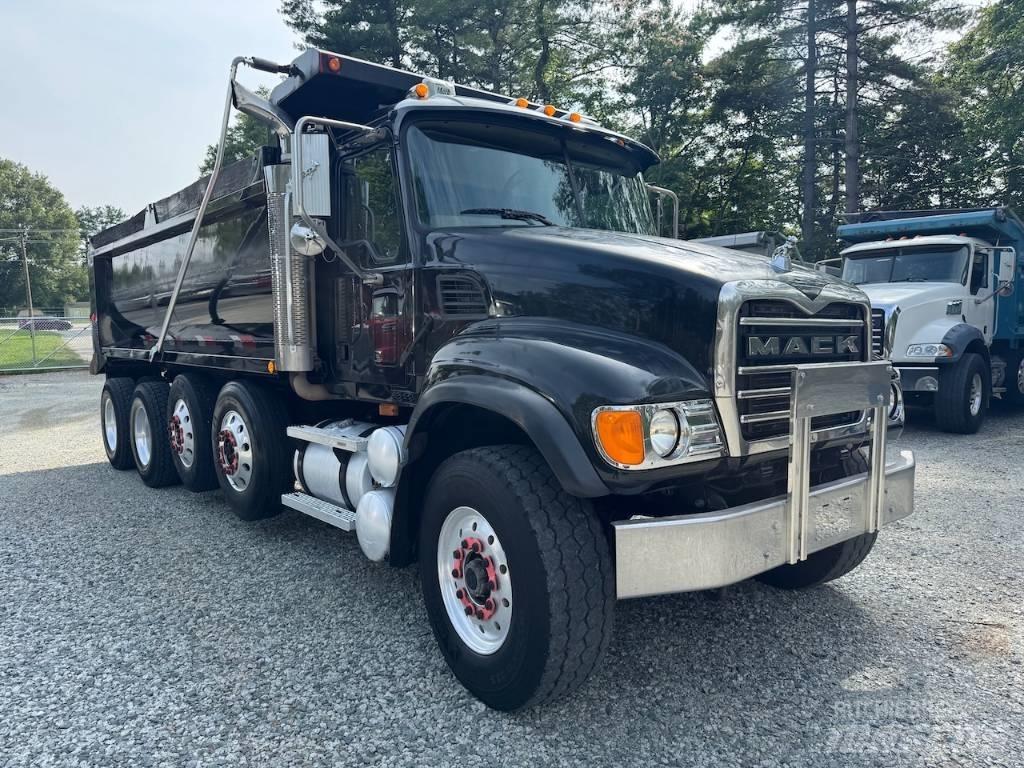 Mack Granite CV 713 Kiper tovornjaki