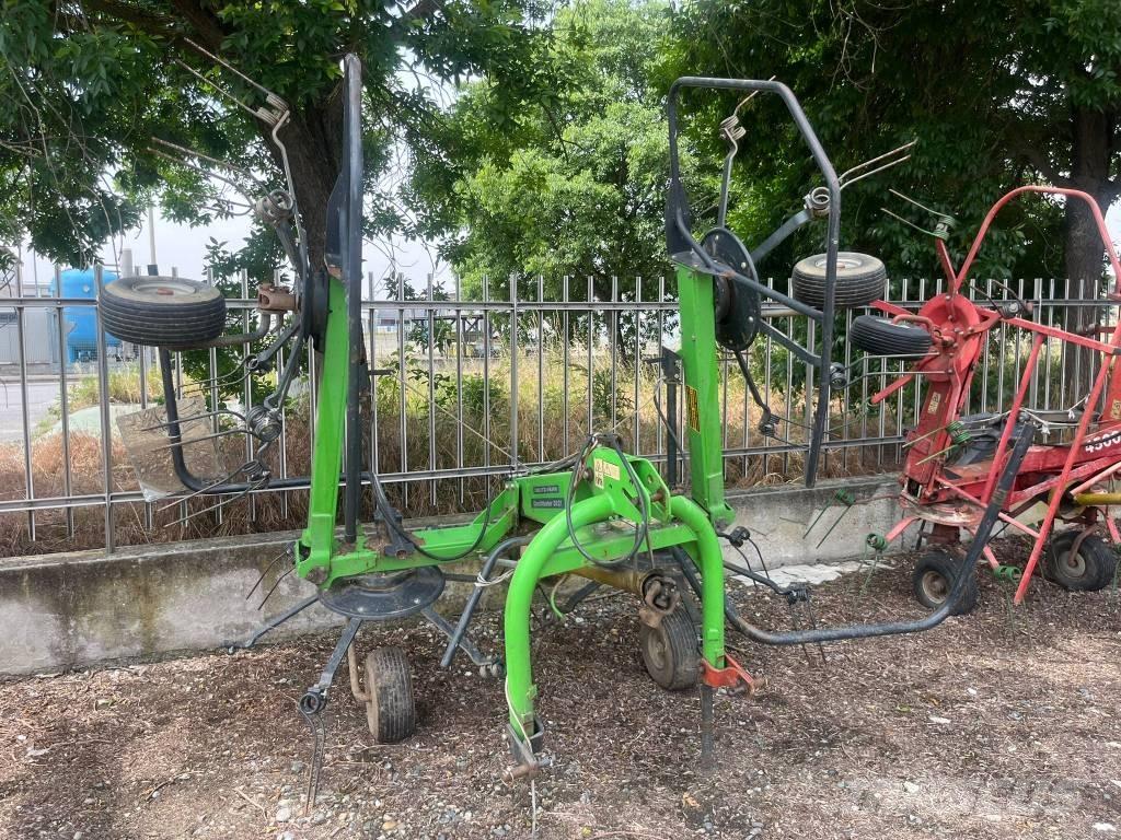 Deutz-Fahr 5221 Obračalniki in zgrabljalniki
