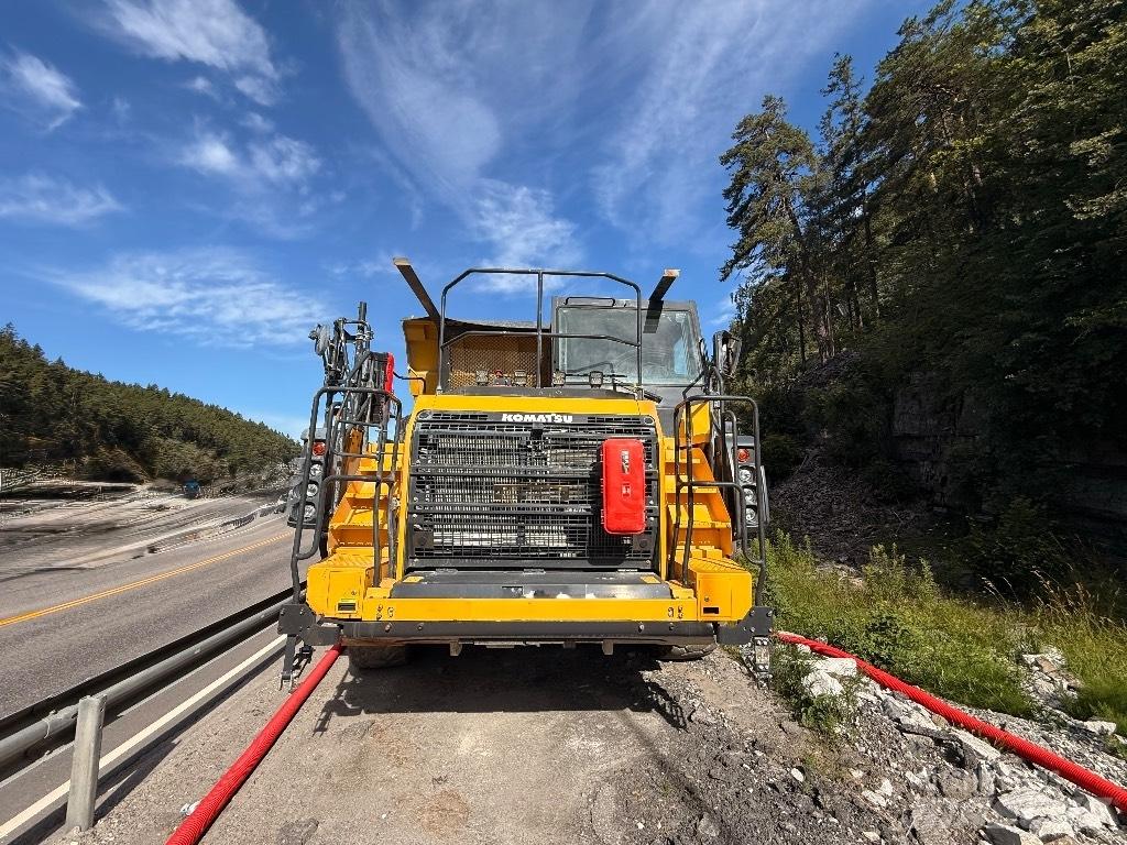 Komatsu HD 405 - 8E0 Togi demperi