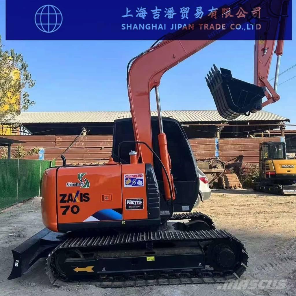 Hitachi ZX 70 Midi bagri 7t – 12t