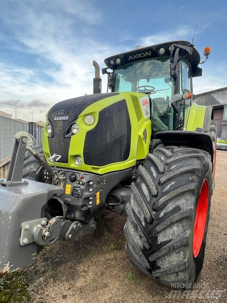 CLAAS Axion 810 Traktorji